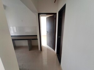 Room in 1 BHK Apartment at Roswalt Ray, Dahisar East – for Rent