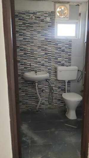 Bathroom in 2 BHK Apartment at Signature Global The Roselia, Sector 95a – for Sale