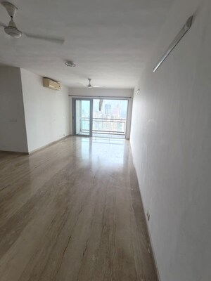 Building Lobby in 3 BHK Apartment at Imperial Heights Goregaon West, Goregaon West – for Rent
