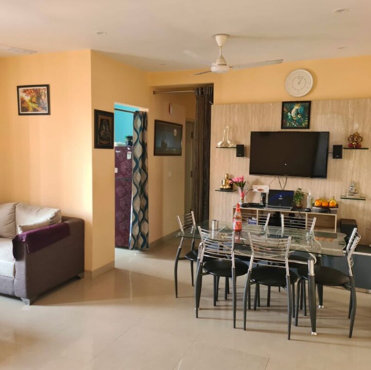 Living Room, emaar-mgf-emerald-hills 3 Bedroom 1360 Sq.Ft. Apartment In Sector 65 Gurgaon 10651246