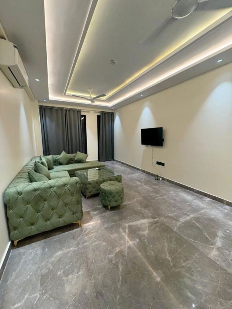 Bedroom, emaar-sco 3 Bedroom 1650 Sq.Ft. Builder Floor In Sector 65 Gurgaon 10651244