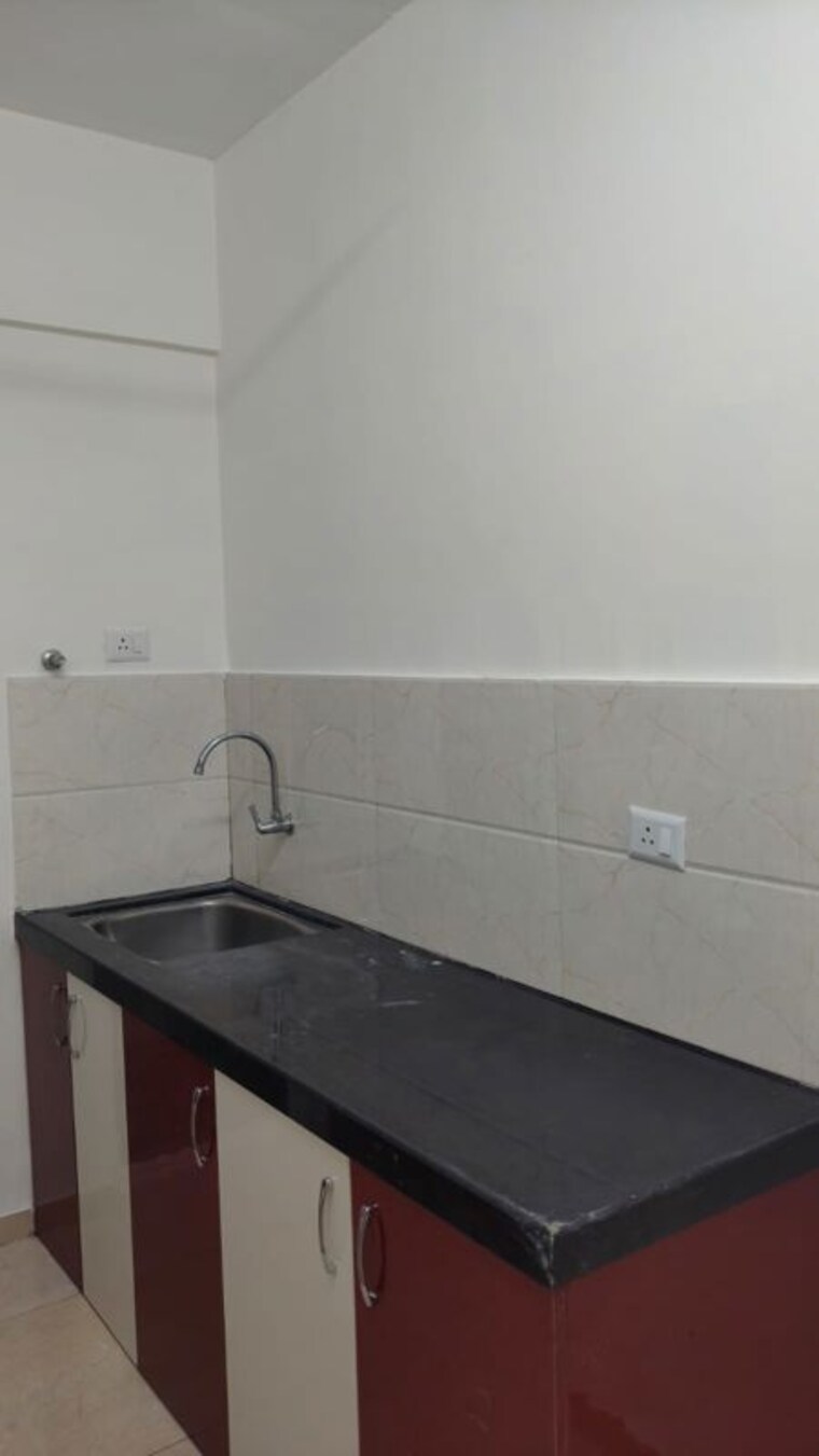 Kitchen, mahindra-centralis-tower-3 2 Bedroom 594 Sq.Ft. Apartment In Pimpri Pune 10651254