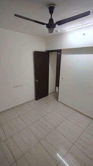 Room in 2 BHK Apartment at Mahindra Centralis Tower 3, Pimpri – for Rent