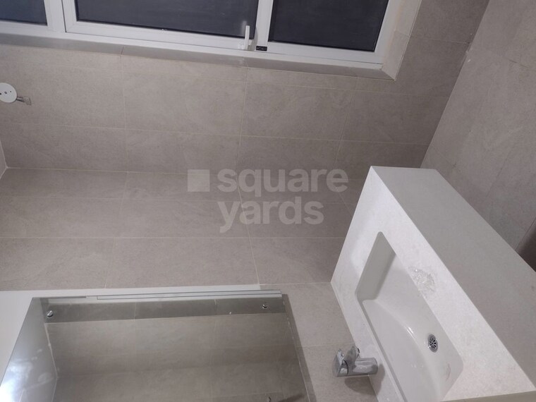 Bathroom, ireo-the-corridors 2.5 Bedroom 1296 Sq.Ft. Apartment In Sector 67a Gurgaon 10651278