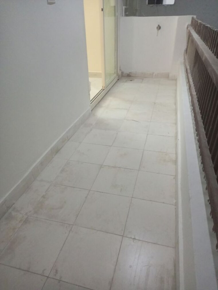 Balcony, rzone-homes 2 Bedroom 1025 Sq.Ft. Builder Floor In Sector 73 Noida 10651268