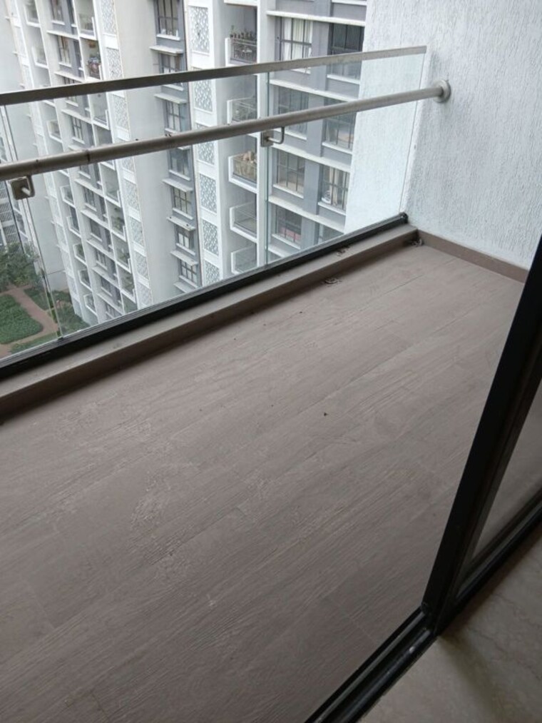 Balcony, lodha-woods 2 Bedroom 760 Sq.Ft. Apartment In Kandivali East Mumbai 10651270