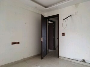 Room in 2 BHK Builder Floor at Chattarpur – for Sale