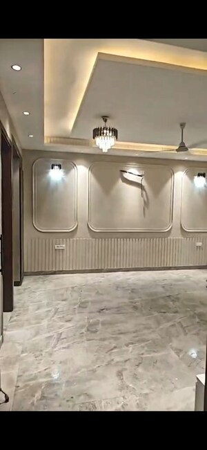 3 BHK Builder Floor For Sale in Sainik Colony