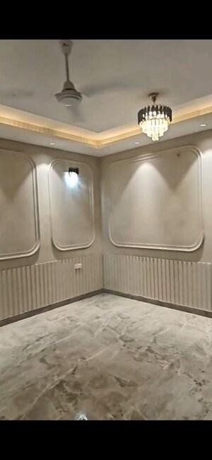 Living Room in 3 BHK Builder Floor at Sainik Colony – for Sale