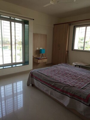 Bedroom in 3 BHK Apartment at Dahanukar Colony – for Rent