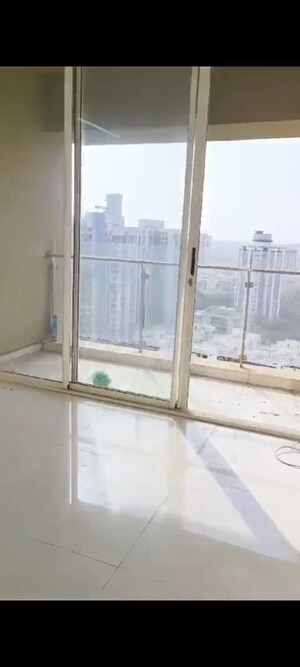 3.5 BHK Apartment For Rent in Runwal Elegante, Andheri West