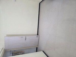 Room in 1 BHK Apartment at STC Employees CHS, Andheri East – for Rent
