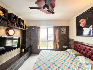 Bedroom in 3 BHK Apartment at DS Max Skycity, Thanisandra – for Rent