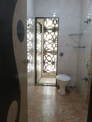 Bathroom in 3 BHK Apartment at Shree Ambika Heritage, Kharghar – for Rent