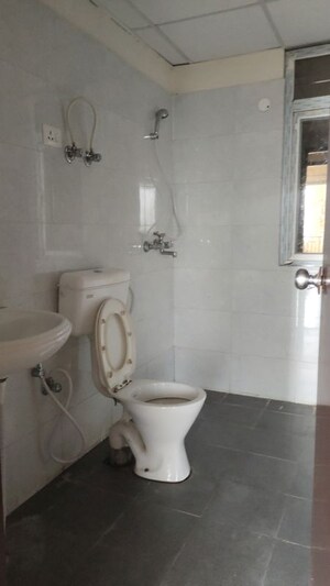 Bathroom in 2 BHK Apartment at Signature Global The Roselia, Sector 95a – for Rent