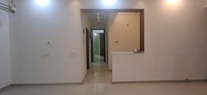 Room in 2 BHK Apartment at Lokhandwala Octacrest, Kandivali East – for Sale