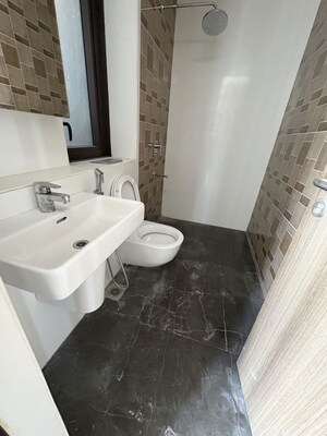 Bathroom in 3 BHK Apartment at Lodha The Park, Worli – for Sale