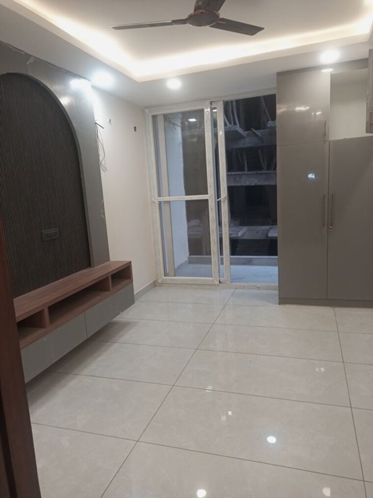 Tv Room, limra-height 2 Bedroom 1150 Sq.Ft. Builder Floor In Sector 73 Noida 10651339