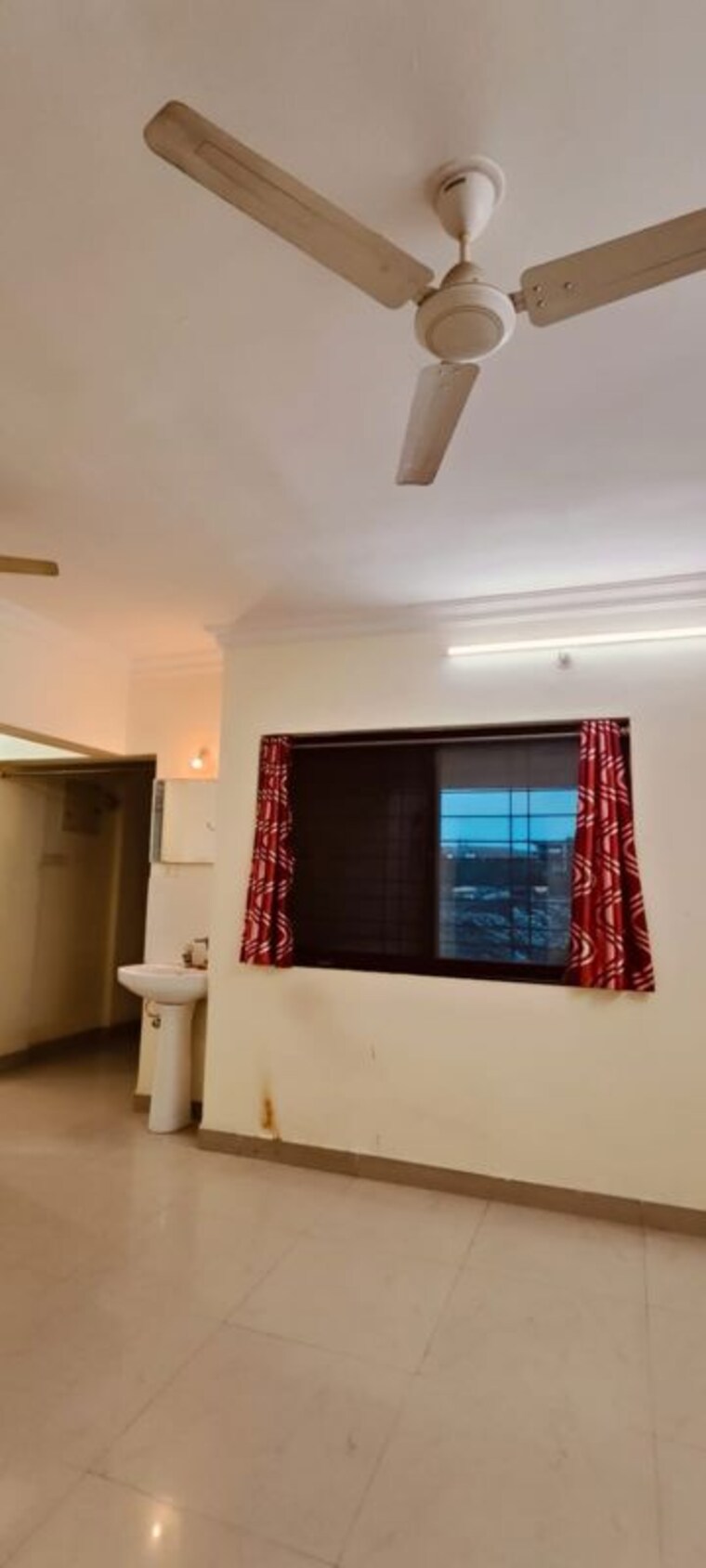 undefined, magarpatta-sylvania 2 Bedroom 850 Sq.Ft. Apartment In Hadapsar Pune 10651420