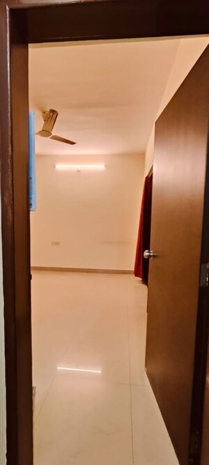 Furnished Amenities in 2 BHK Apartment at Magarpatta Sylvania, Hadapsar – for Rent