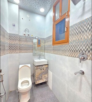 Bathroom in 3 BHK Builder Floor at Indirapuram Shakti Khand 1 – for Sale