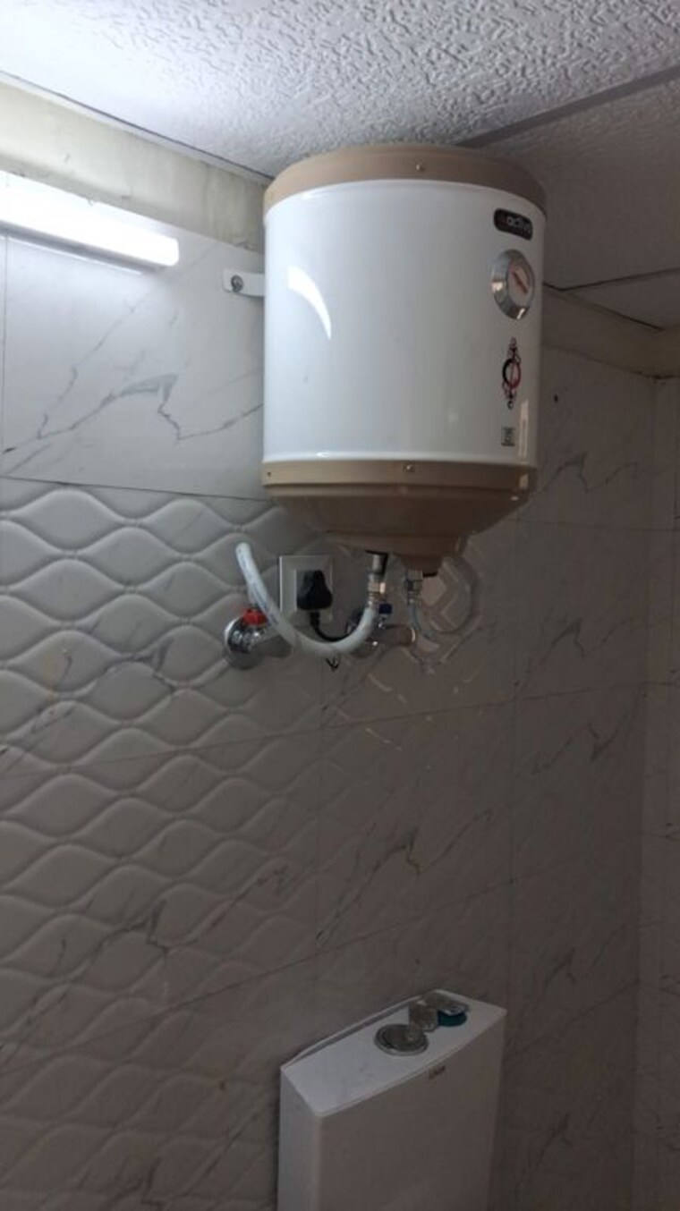Bathroom, mrg-the-meridian 2 Bedroom 601 Sq.Ft. Apartment In Sector 89 Gurgaon 10651424