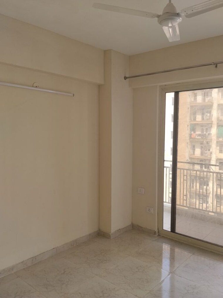 Room, mrg-the-meridian 2 Bedroom 601 Sq.Ft. Apartment In Sector 89 Gurgaon 10651424