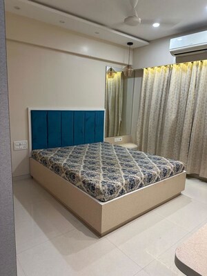 Bedroom in 2 BHK Apartment at Chembur – for Rent