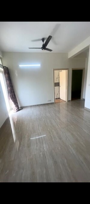 Room in 3 BHK Builder Floor at Lavender Floors, Sector 89 – for Rent