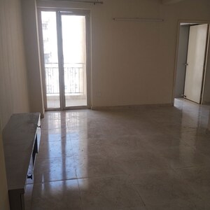 Room in 2 BHK Apartment at MRG The Meridian, Sector 89 – for Rent