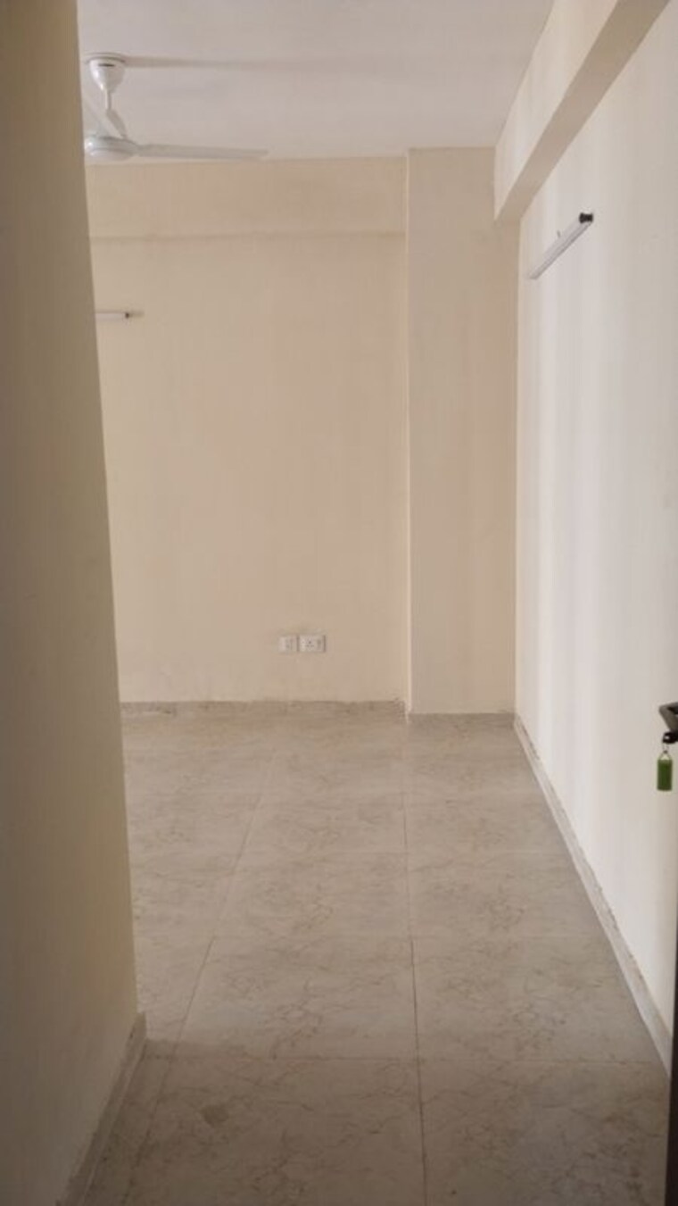 Room, mrg-the-meridian 2 Bedroom 626 Sq.Ft. Apartment In Sector 89 Gurgaon 10651448