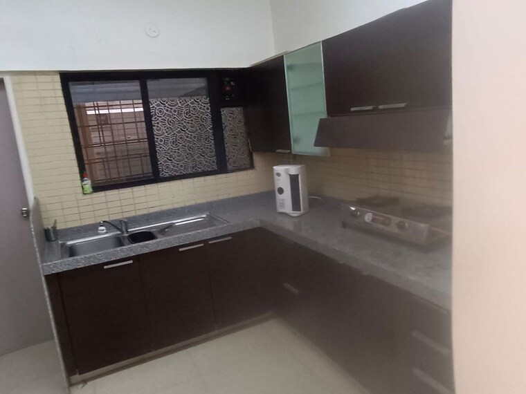 Kitchen, magarpatta-daffodils-apartment 2 Bedroom 850 Sq.Ft. Apartment In Hadapsar Pune 10651477