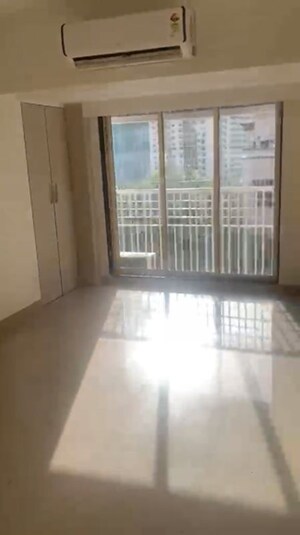 Bedroom in 3 BHK Apartment at Chembur – for Rent