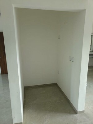 Room in 4 BHK Apartment at Darshanam Ocean, Gotri – for Sale