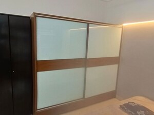 Room in 2 BHK Apartment at Magarpatta Grevillea, Hadapsar – for Rent