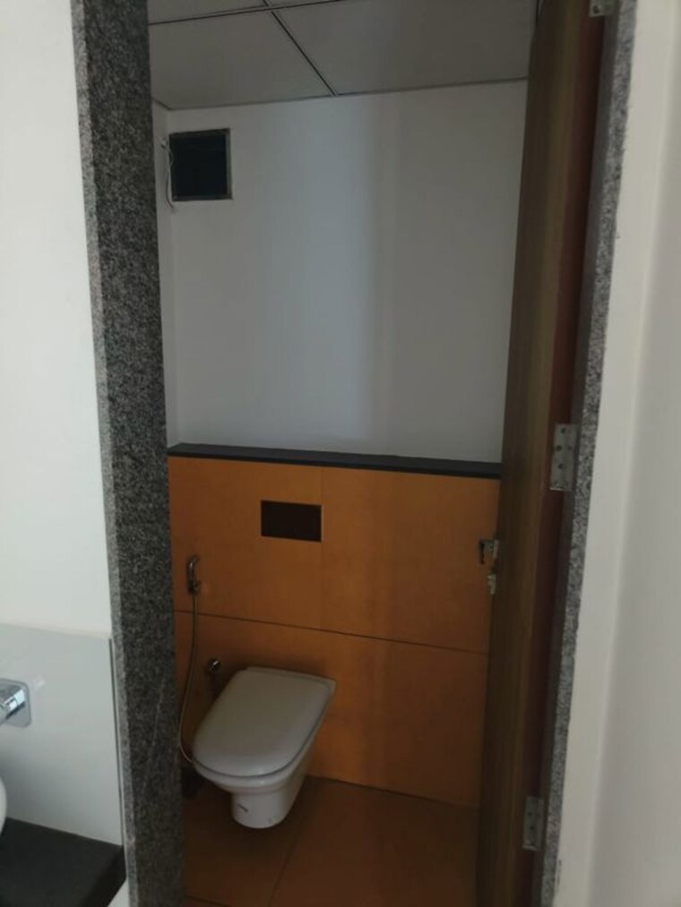 Bathroom, darshanam-ocean 4 Bedroom 2157 Sq.Ft. Apartment In Gotri Vadodara 10651518