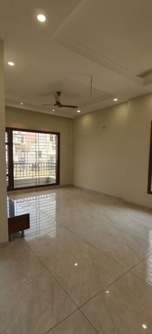 Room in 4 BHK Villa at Kharar Mohali Road – for Sale