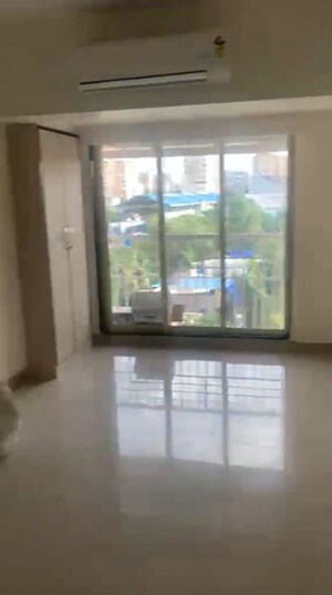 Living Room in 3 BHK Apartment at Chembur – for Rent