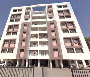  Apartment For Sale in Uruli Kanchan