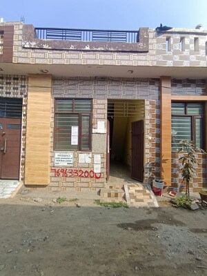  Independent House For Sale in Reru