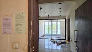 Room in  Apartment at Maktampur – for Sale