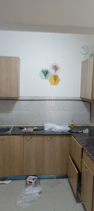 Furnished Amenities in 2 BHK Apartment at Hawelia Valencia Homes, Sector 1 Greater Noida – for Rent