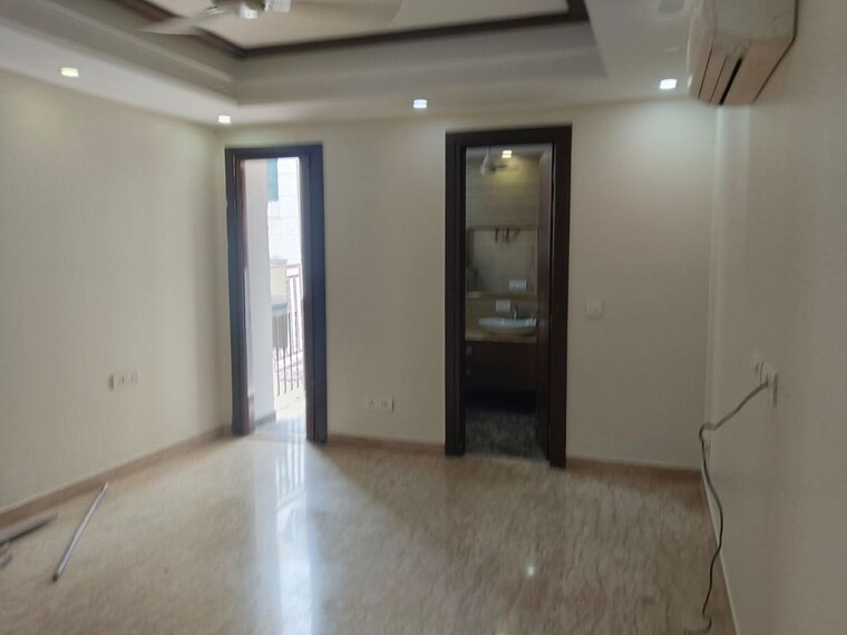 Room, greater kailash i 4 Bedroom 2500 Sq.Ft. Builder Floor In Greater Kailash I Delhi 10652389