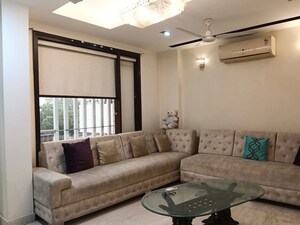 3 BHK Builder Floor For Rent in Hemkunt Colony