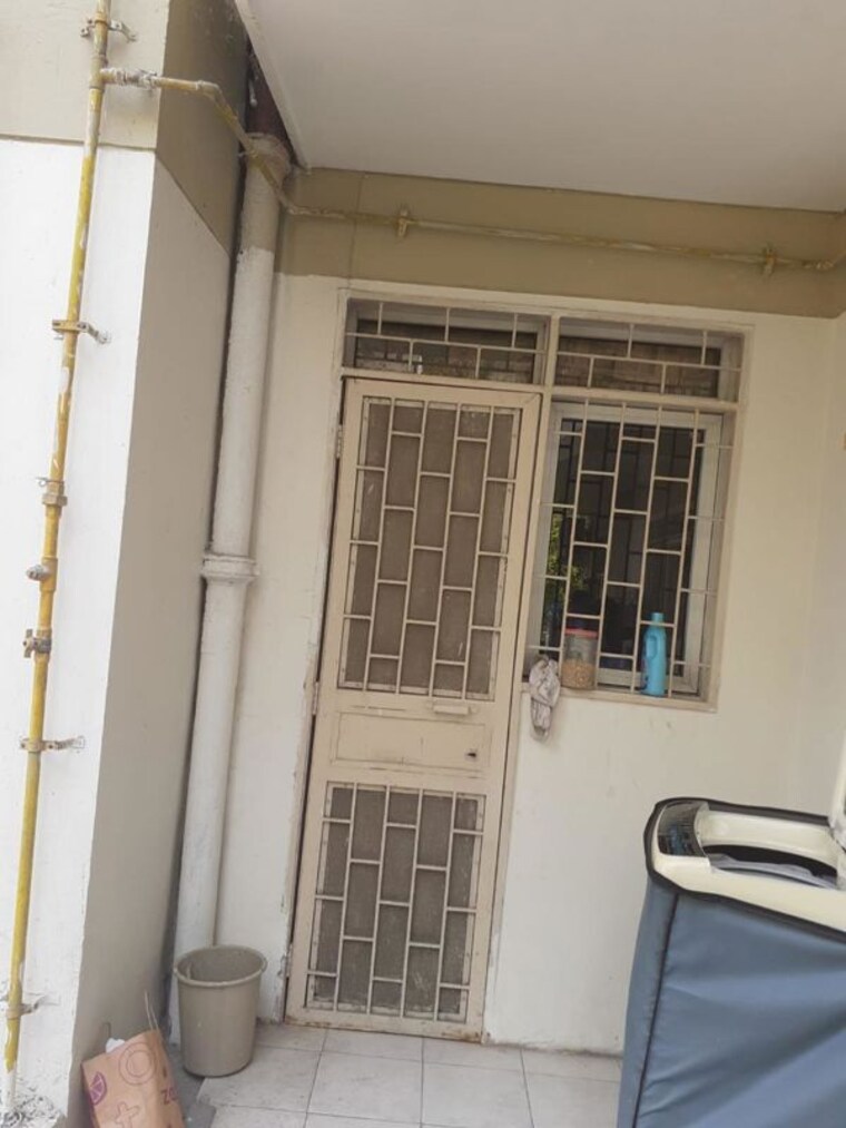 Balcony, vipul-greens 3 Bedroom 1665 Sq.Ft. Apartment In Sector 48 Gurgaon 10652469