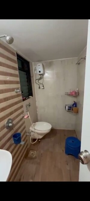 1.5 BHK Apartment For Sale in Abhinav Apartment Kandivali, Kandivali West