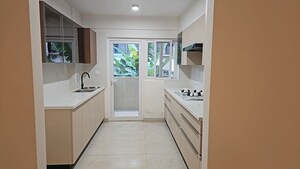 Room in 3 BHK Apartment at Maya Apartments Cooke Town, Cooke Town – for Rent