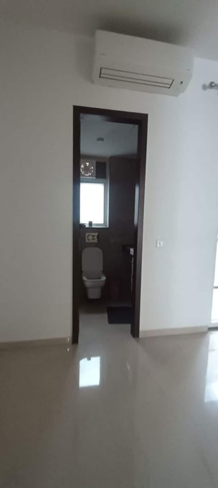 Room, smart-world-orchard 3.5 Bedroom 1595 Sq.Ft. Apartment In Sector 61 Gurgaon 10652510