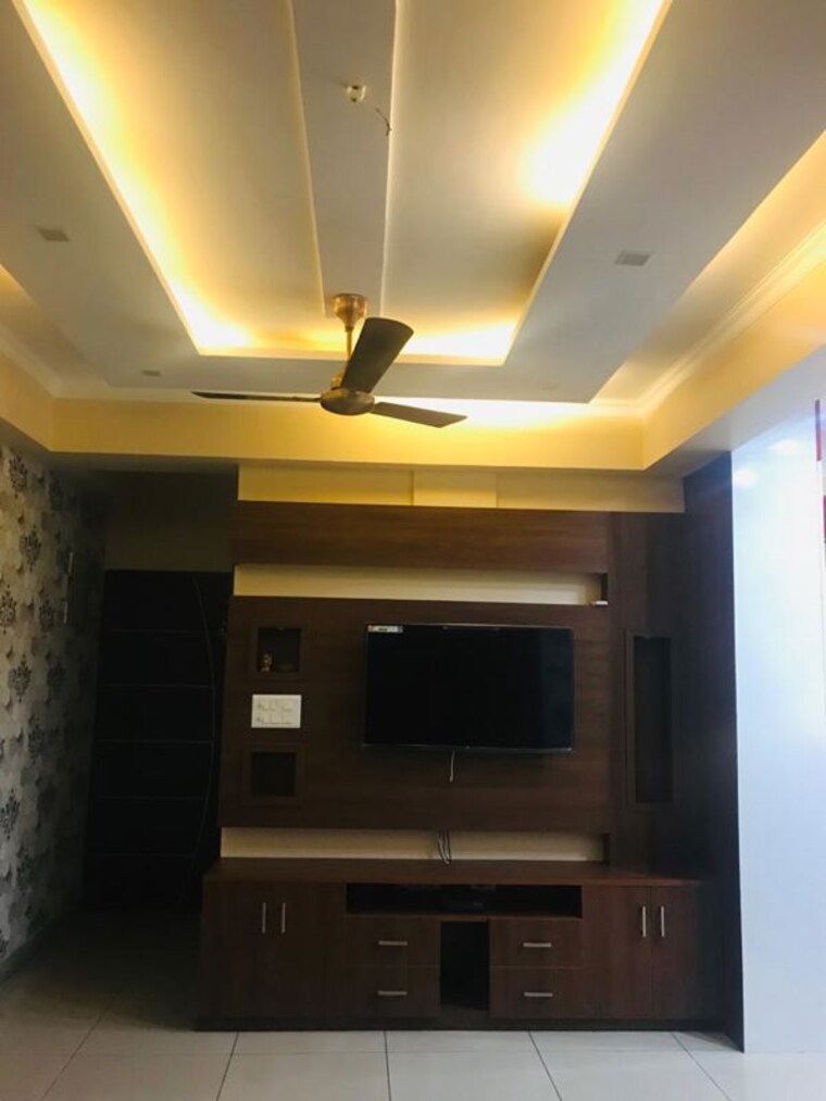 undefined, panchsheel-greens 3 Bedroom 1350 Sq.Ft. Apartment In Sector 16 Greater Noida Greater Noida 10652543