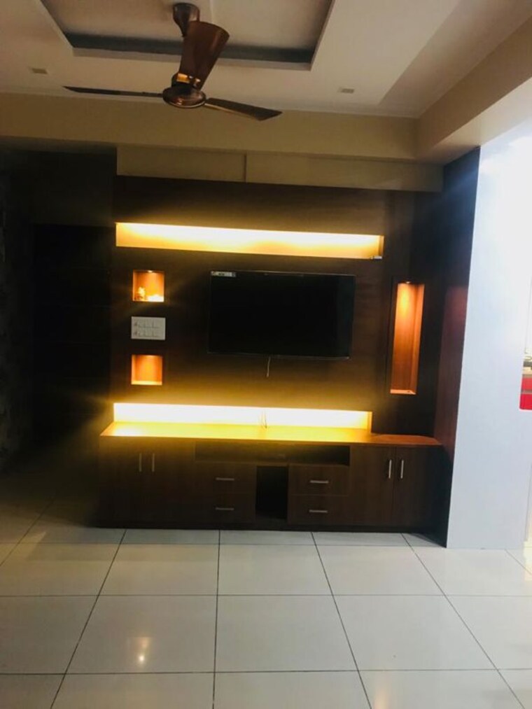 undefined, panchsheel-greens 3 Bedroom 1350 Sq.Ft. Apartment In Sector 16 Greater Noida Greater Noida 10652543